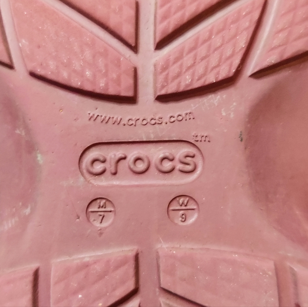 Rare Crocs Solid Two Hole Clogs Clay Brown Women's Size 9 Men's 7. - Picture 9 of 15